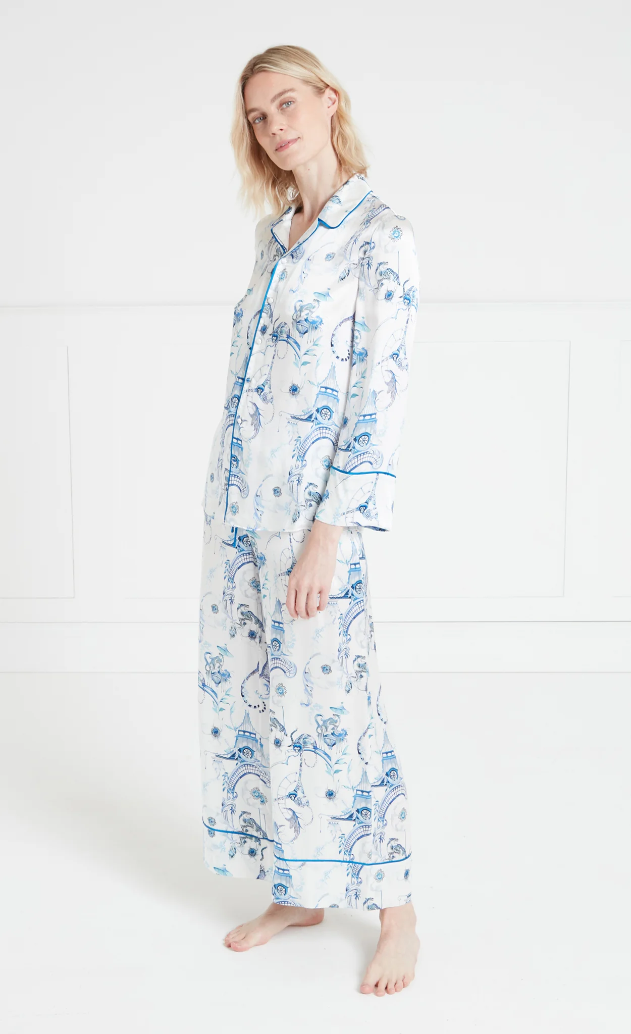 Aphrodite Long-Sleeve Pyjama Top - White & Blue Euphoria - Image 4