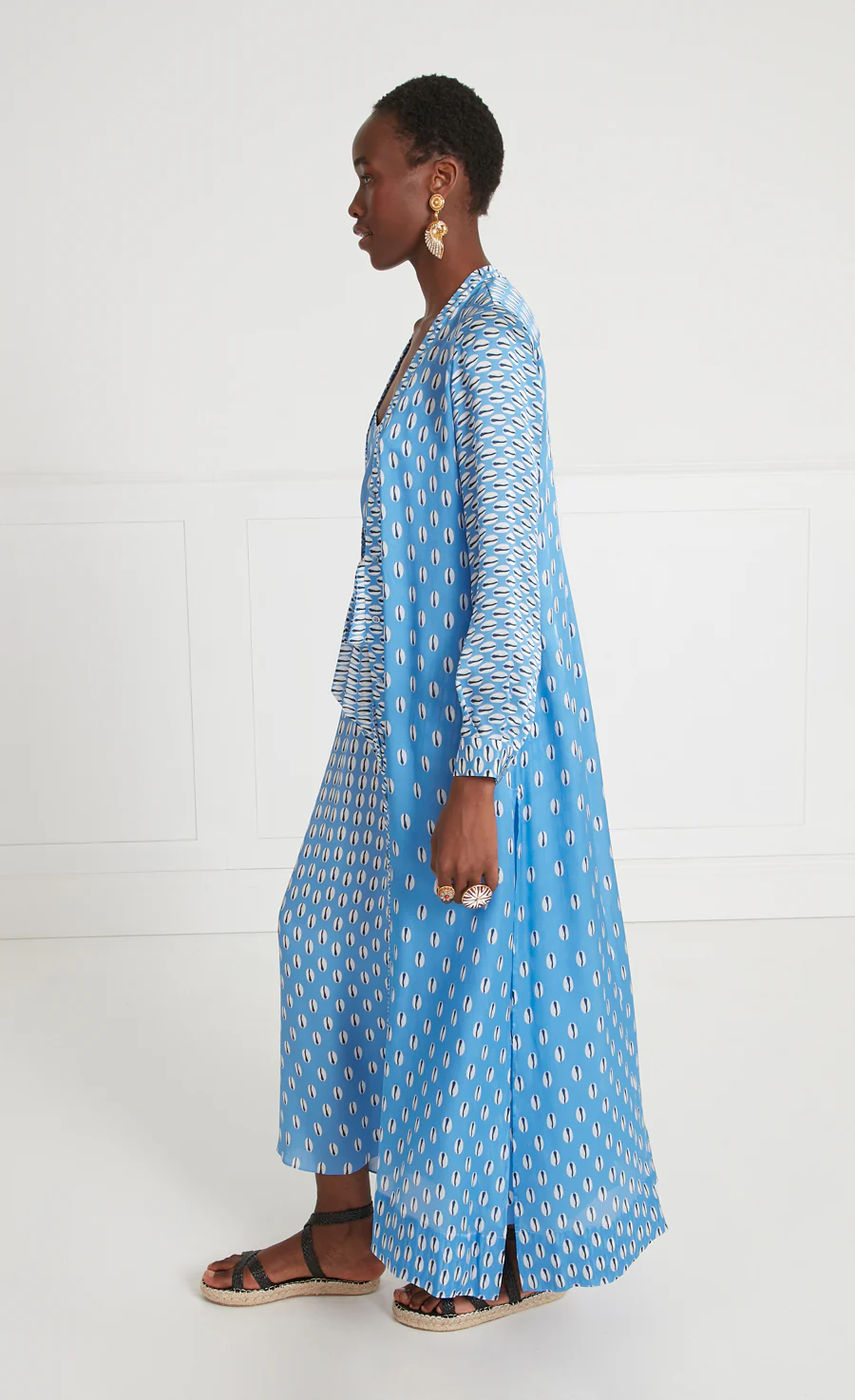 23UCWR51900 Silk Cornflower - Image 3