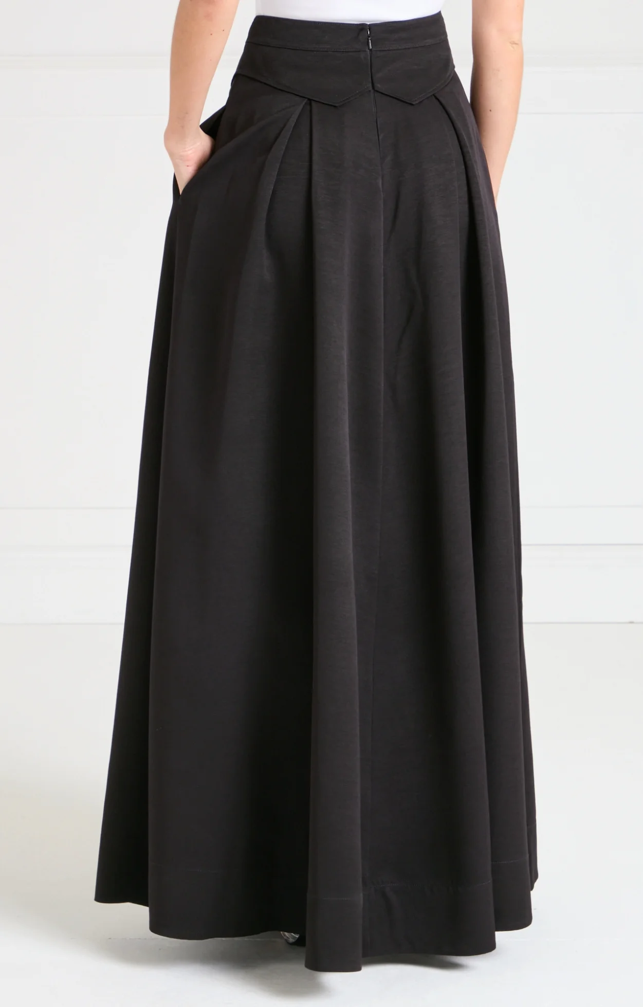 Elodie Full-Length Skirt - Black - Image 4