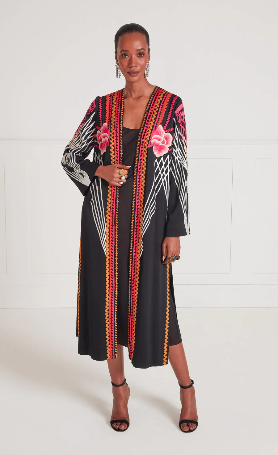 Romina Kimono - Black - Image 2