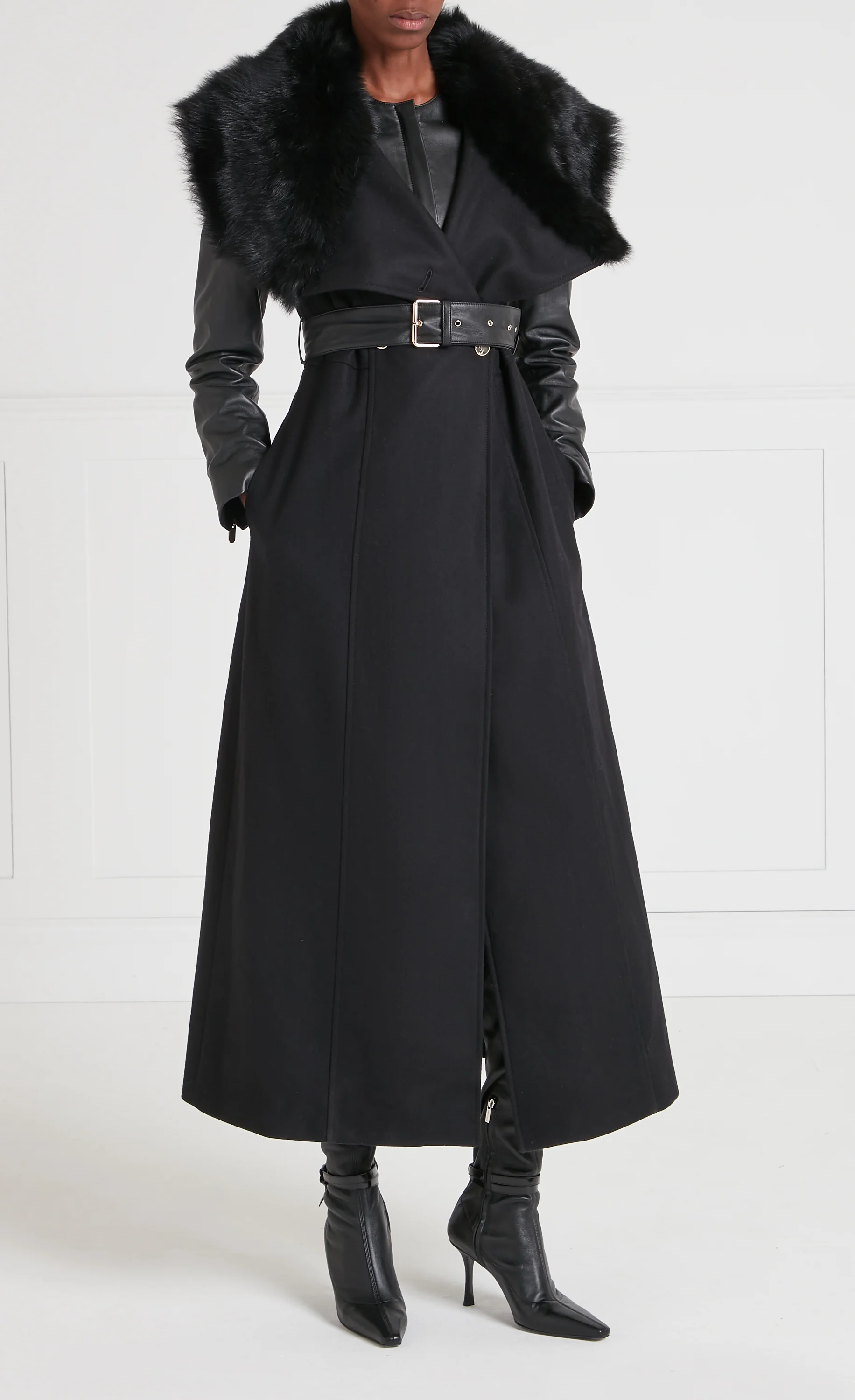 Sovereign Coat - Black - Image 2