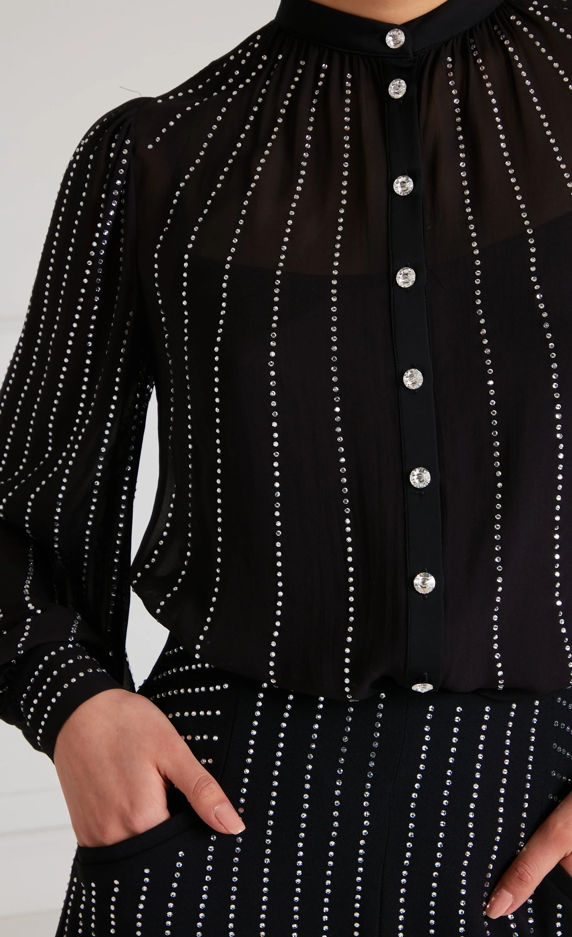 Villanelle Shirt - Black - Image 6